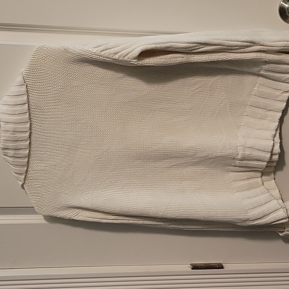 St. Johns Bay XL white sweater - Picture 4 of 5